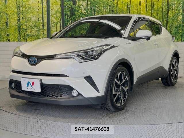 Toyota C-HR 2017-05 295029-16