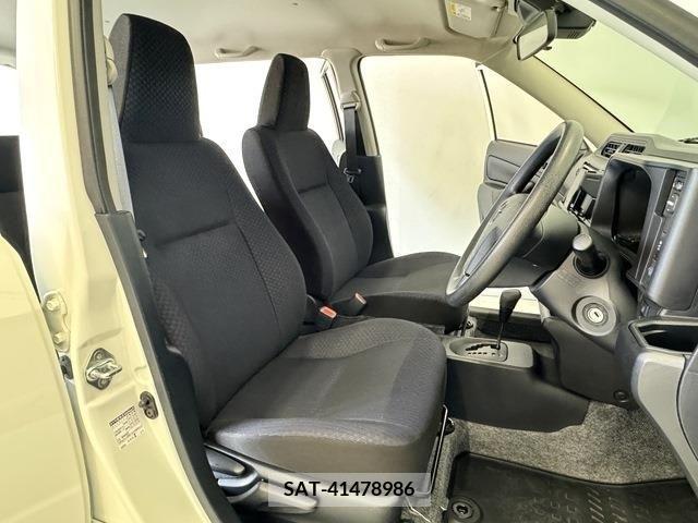 Toyota PROBOX VAN 2023-01 298258-6