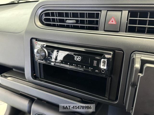 Toyota PROBOX VAN 2023-01 298258-11