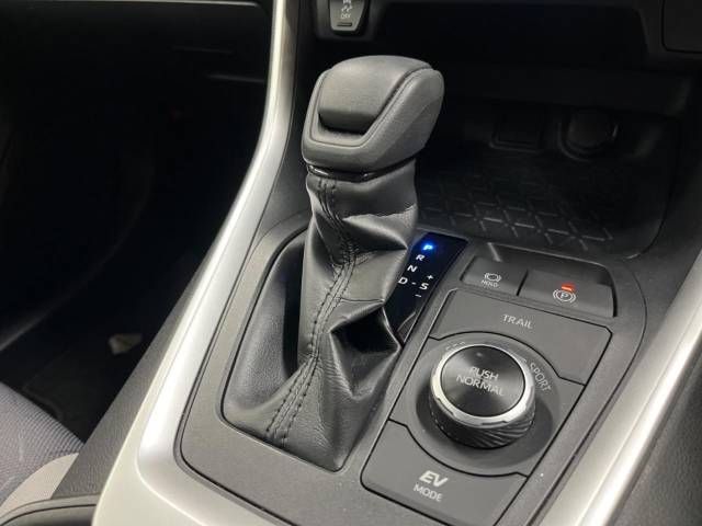 Toyota RAV4 2019-05 192478-19