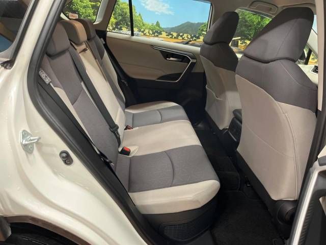 Toyota RAV4 2019-05 192478-8