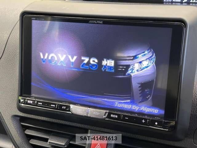 Toyota VOXY 2015-05 348662-2