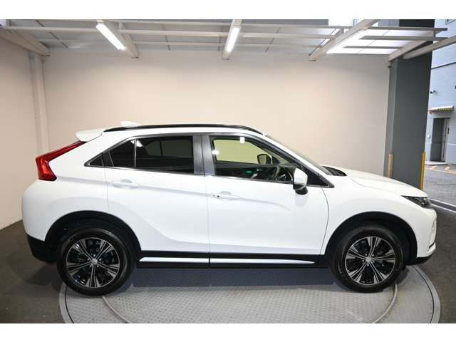 Mitsubishi ECLIPSE CROSS 2019-09 22796-1