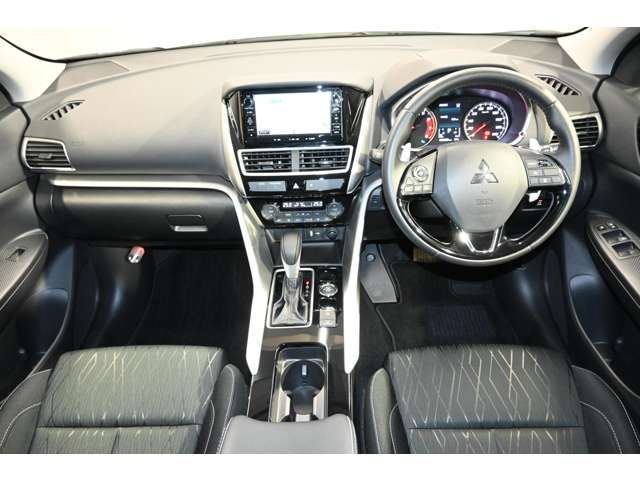 Mitsubishi ECLIPSE CROSS 2019-09 22796-3