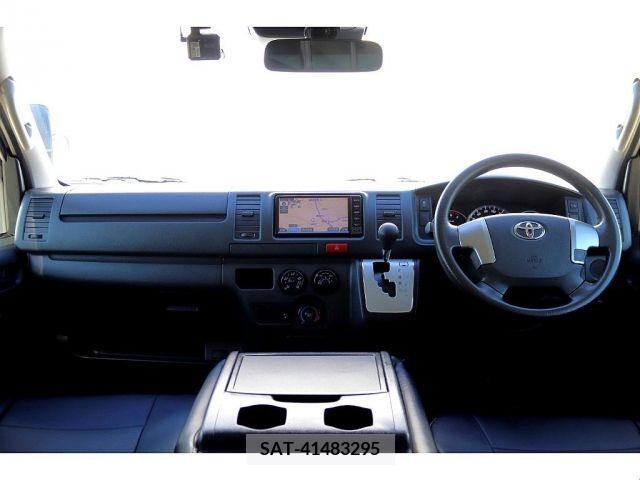 Toyota REGIUSACE VAN 2018-01 202562-1