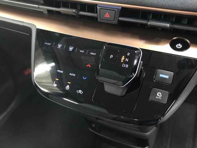 Nissan Sakura 2022-07 21230-19