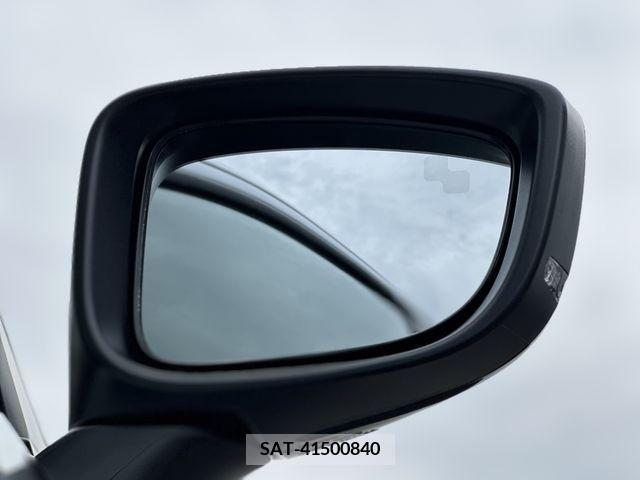 Mazda MAZDA2 2022-08 329526-18