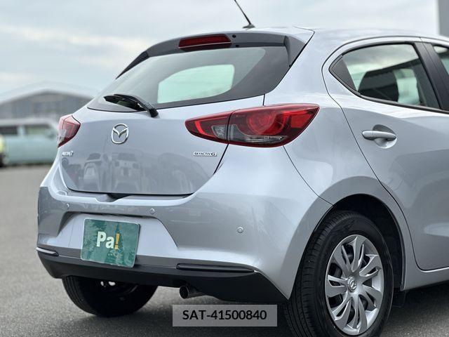 Mazda MAZDA2 2022-08 329526-21