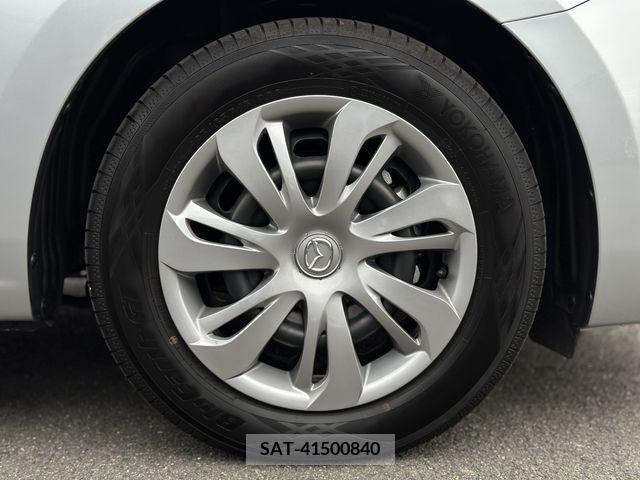 Mazda MAZDA2 2022-08 329526-22