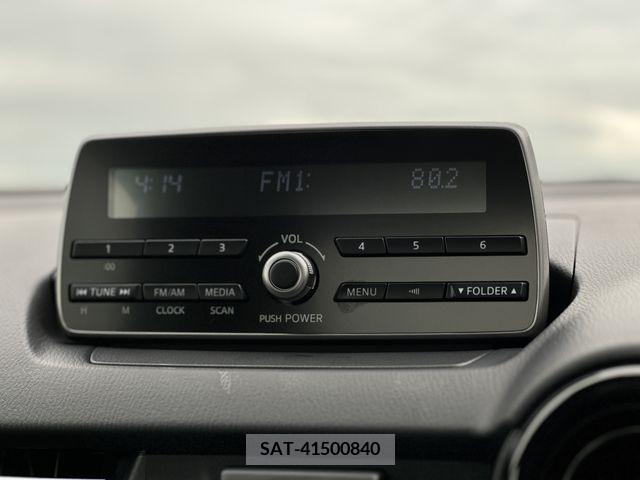 Mazda MAZDA2 2022-08 329526-2