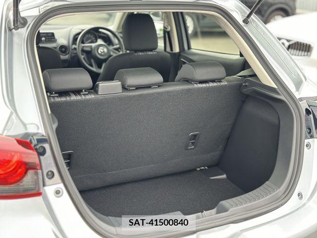 Mazda MAZDA2 2022-08 329526-15
