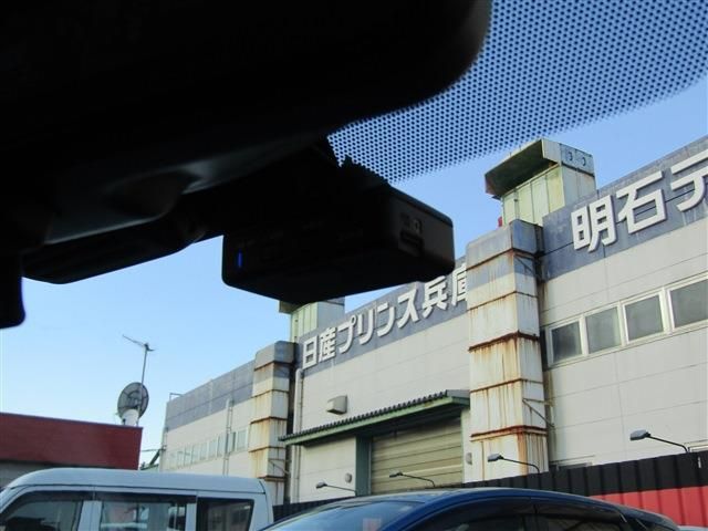 Nissan NOTE 2019-01 195283-10