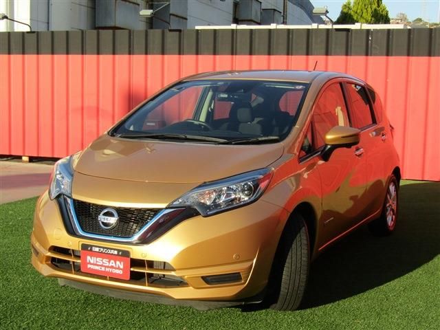 Nissan NOTE 2019-01 195283-24