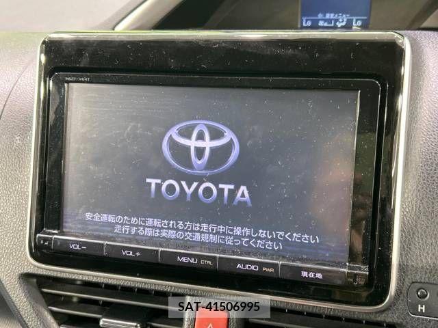 Toyota VOXY 2016-01 348807-3