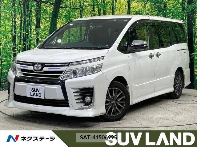 Toyota VOXY 2016-01 348807-0