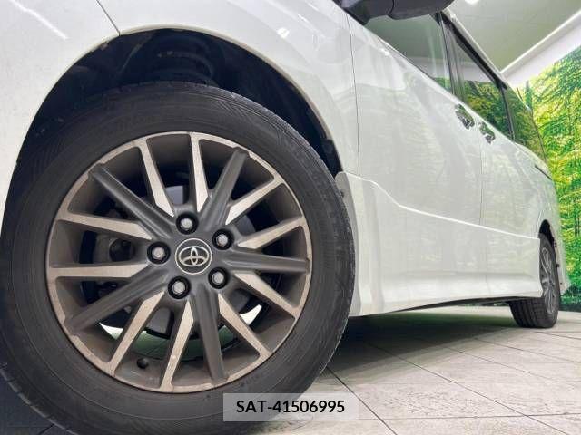 Toyota VOXY 2016-01 348807-14