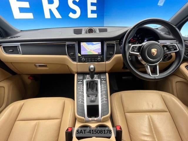 Porsche MACAN 2017-12 346219-1