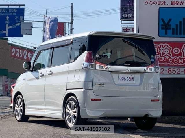 Mitsubishi DELICA D2 2017-01 267282-2