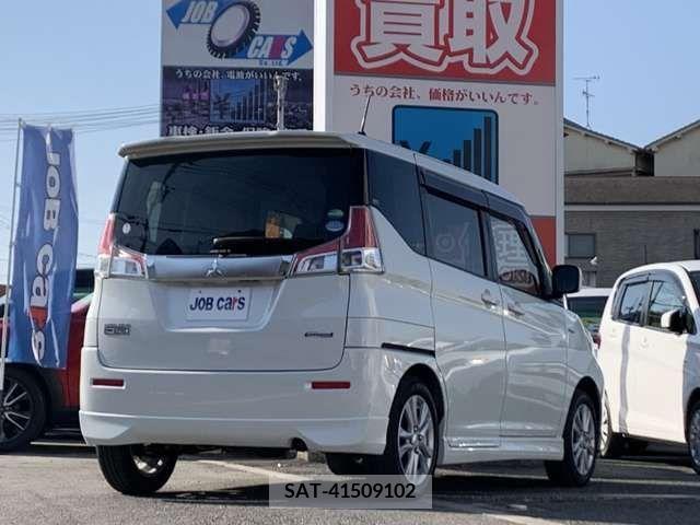 Mitsubishi DELICA D2 2017-01 267282-6