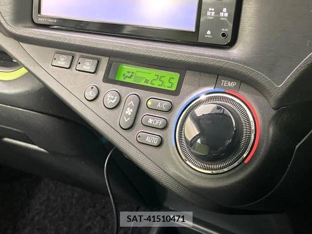 Toyota AQUA 2012-01 262013-6