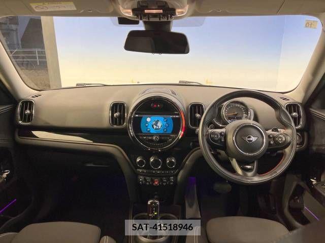 Bmw MINI 2020-10 216124-1