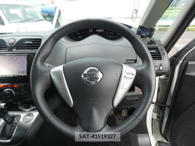 Nissan SERENA 2011-02 254172-11