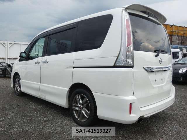 Nissan SERENA 2011-02 254172-3
