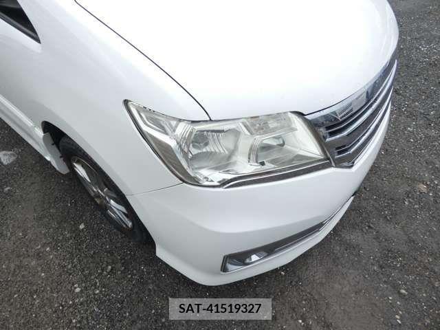 Nissan SERENA 2011-02 254172-19