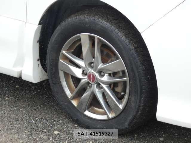 Nissan SERENA 2011-02 254172-18