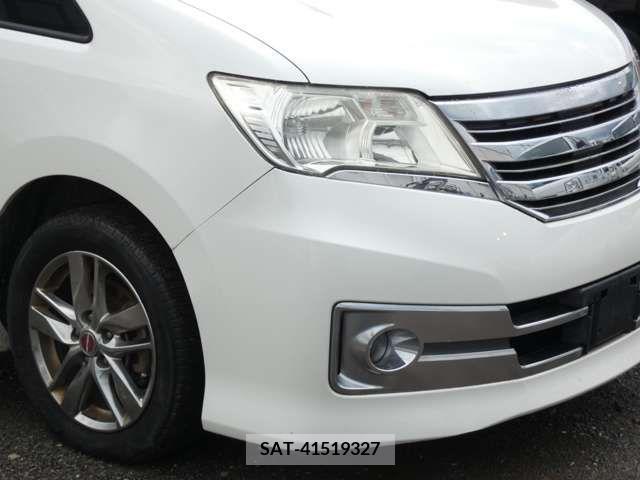 Nissan SERENA 2011-02 254172-15