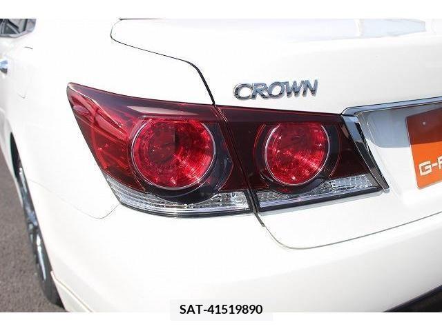 Toyota CROWN SEDAN 2016-01 373133-10