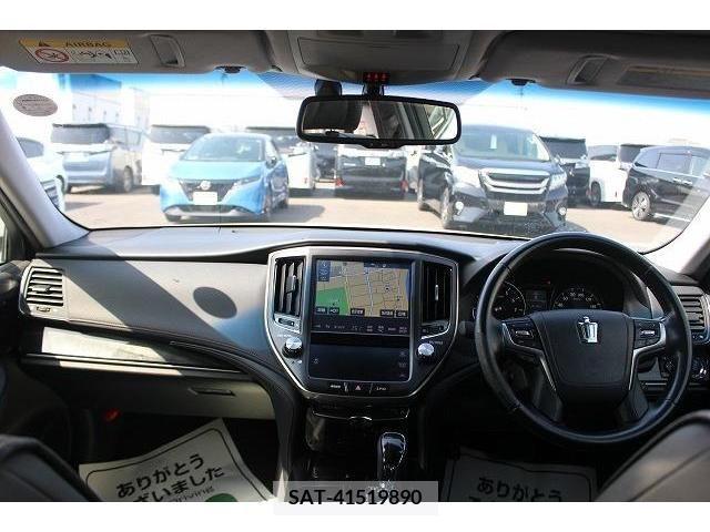 Toyota CROWN SEDAN 2016-01 373133-16