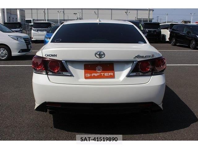 Toyota CROWN SEDAN 2016-01 373133-6