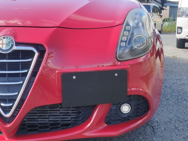 ALFA ROMEO GIULIETTA 2014-09 23676-29