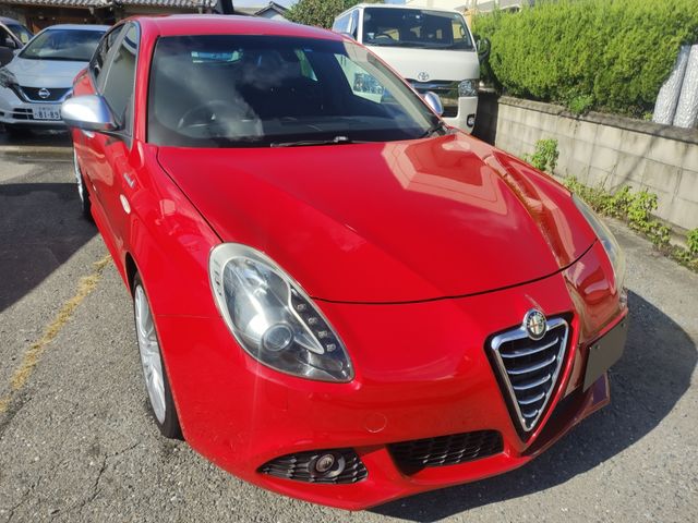 ALFA ROMEO GIULIETTA 2014-09 23676-26