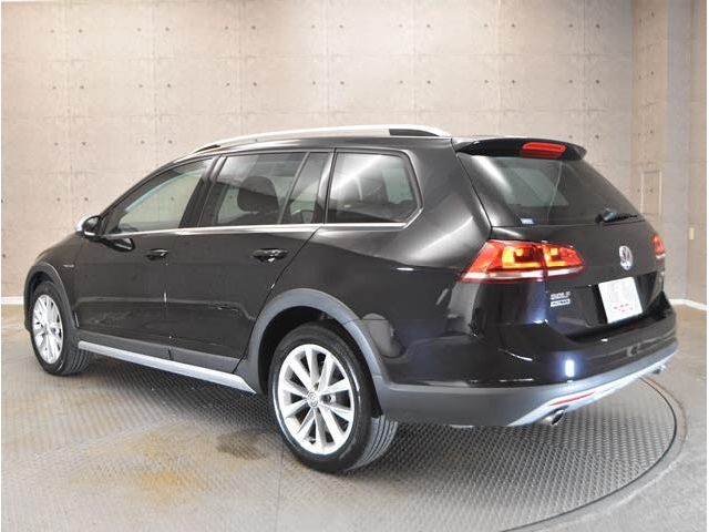 VolksWagen GOLF ALLTRACK 2016-09 10166-10