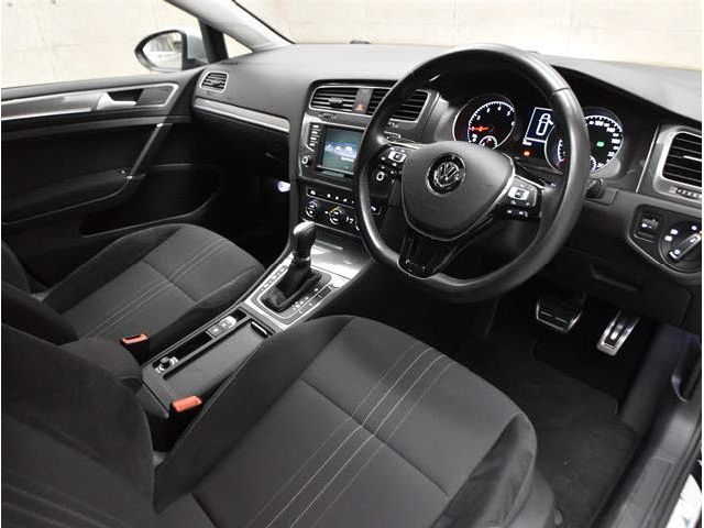 VolksWagen GOLF ALLTRACK 2016-09 10166-15