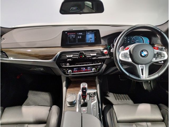 Bmw M5 2018-10 18870-1
