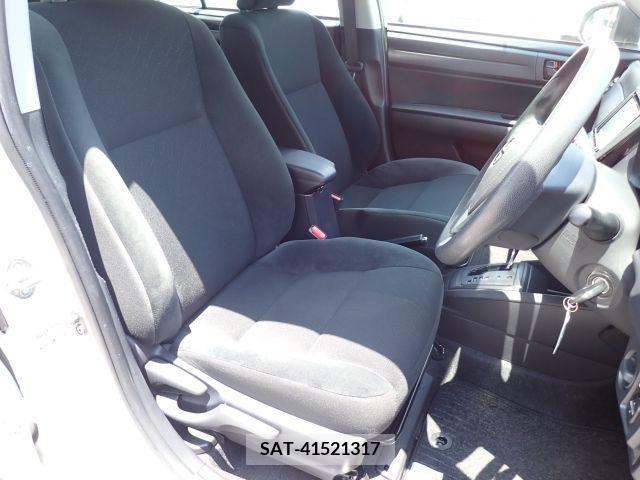Toyota COROLLA AXIO 2019-06 358007-5