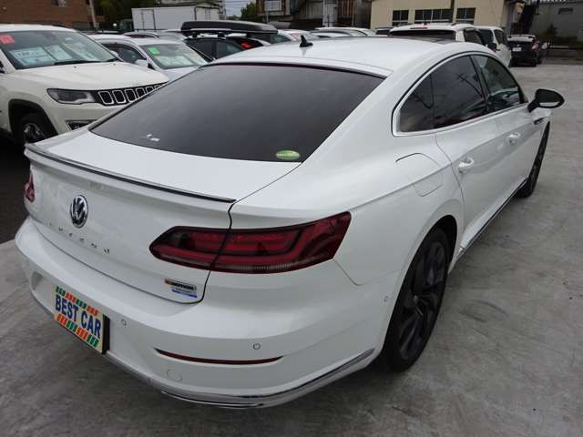 VolksWagen ARTEON 2017-11 181304-7