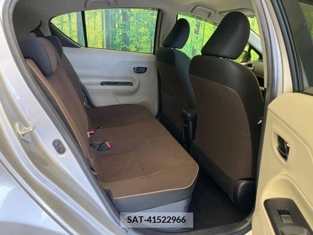 Toyota AQUA 2014-07 260642-10