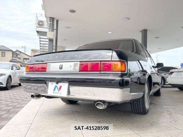 Toyota CENTURY 2002-10 377866-17