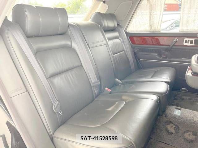 Toyota CENTURY 2002-10 377866-9