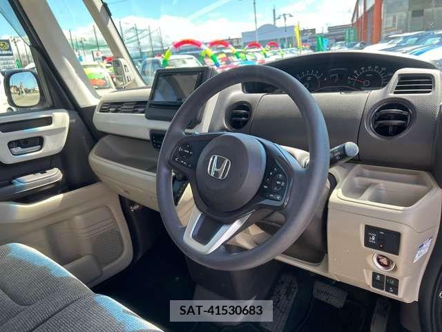 Honda N BOX 2017-12 278534-1