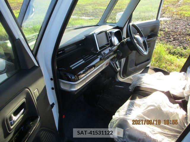 Suzuki SPACIA 2019-06 285863-11