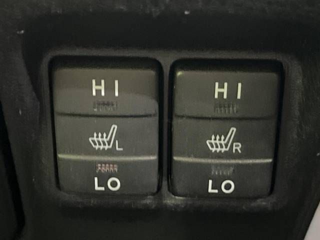 Toyota ESQUIRE 2018-06 183998-6