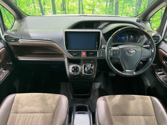 Toyota ESQUIRE 2018-06 183998-1