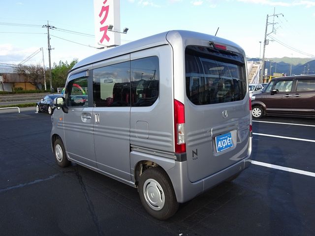 Honda N-VAN 2018-10 19906-5
