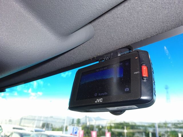 Honda N-VAN 2018-10 19906-28