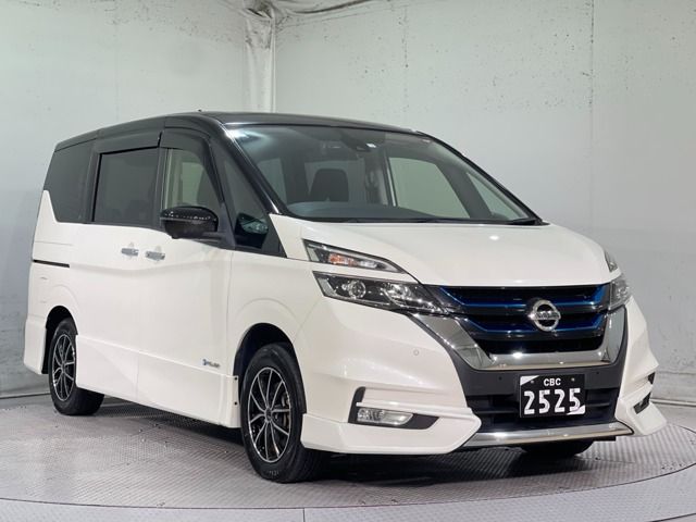 Nissan SERENA 2018-02 188708-0